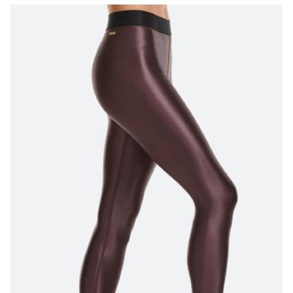 Alala Tight Size XS NWT